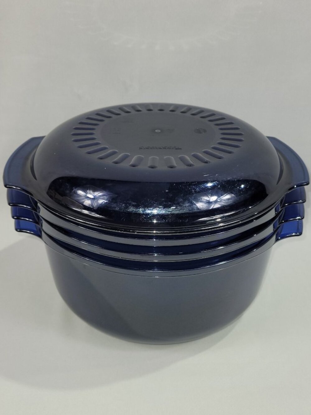 Tupperware Vintage 4 Piece Stack Cooker Microwave Cooking Set